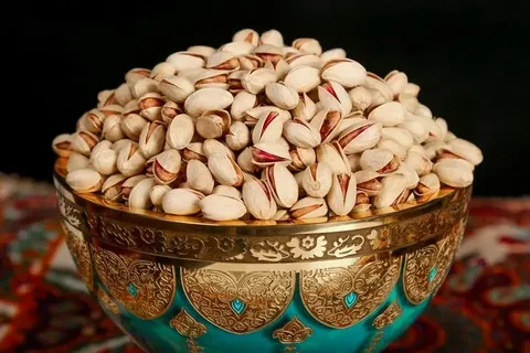 پسته اکبری مرغوب درجه یک ممتاز ایرانی